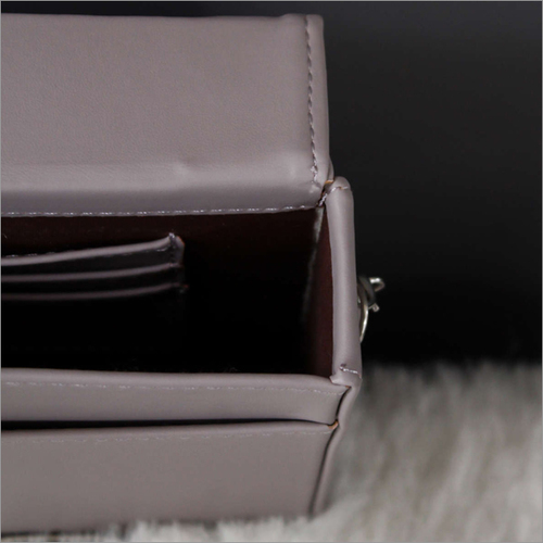 Handbags - Naomi Grey