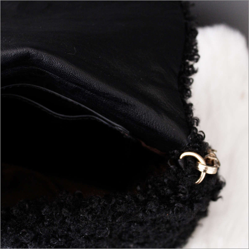 Handbags - Mia Black