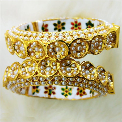 Yellow Ladies Imitation Designer Jewellery
