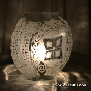CUTTING GLASS ANTIQUE TABLE LAMP