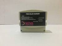 Solar Charge Controller - High-quality Components | 1-year Warranty, 300 Grams, Efficient Battery Management