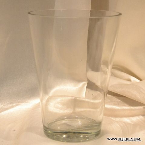 CLEAR GLASS TUMBLER