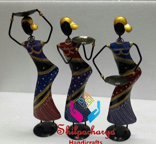 Iron Painted Lady withTtagari Set of 3
