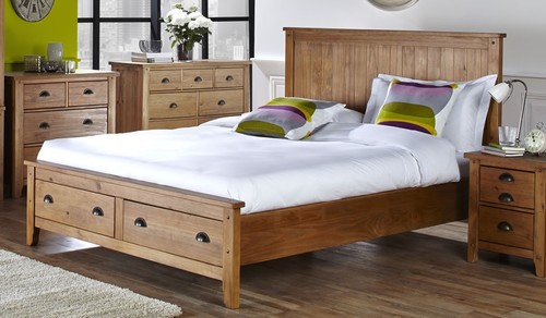 wild coast wooden bed