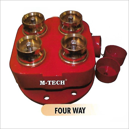 Four Way Collecting Head