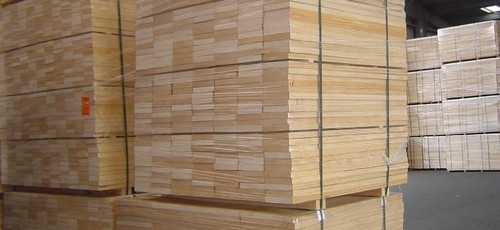 Seasoned Pine Timber