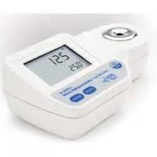 Hand Refractometer