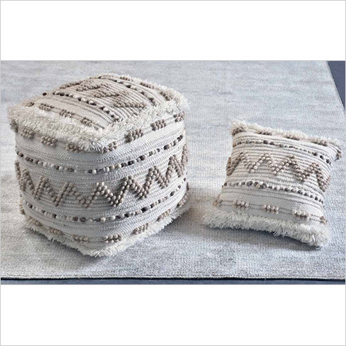 Design Chenille Pouffs