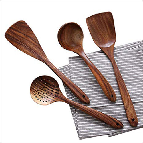 Modern Wooden Ladle Set