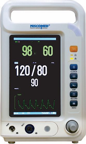 Pulse Oximeter With NIBP AQUA 7