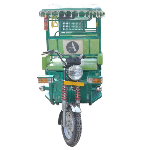 Arna Battery Electric Passenger Rickshaw