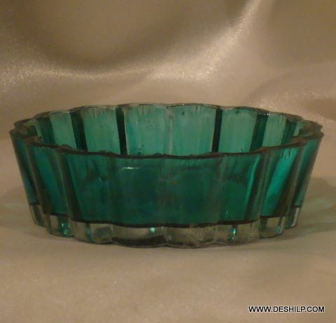 SMALL COLORFUL GLASS PLATE WITH METAL FITTING