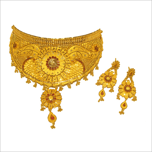 महिलाओं के पारंपरिक सोने का हार