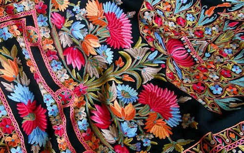 Kashidakari Machine Embroidery Fabric