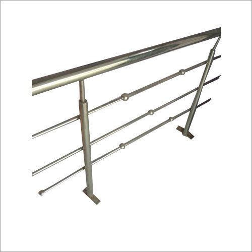 Plain SS Railing