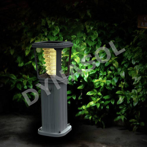 400 Lumens Fully Automatic All-In-One LED Solar Garden Walkway Lawn Light