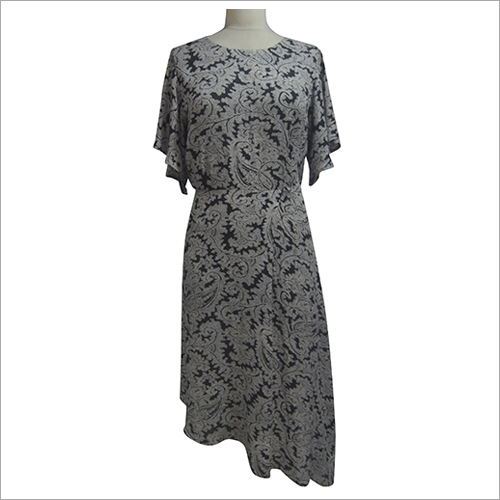 Ladies Printed Maxi Dress - Soft Texture Fabric Available in Sizes XS-XXXL | Seamless Stitching Trendy Design for Fashionable Occasions