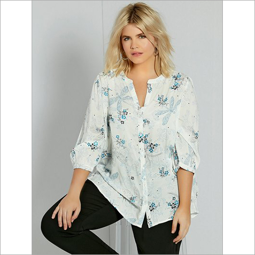 Ladies Designer Shirt Size: Small