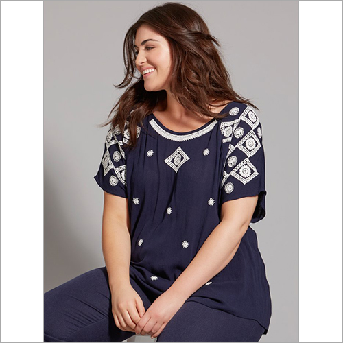 Ladies Deisgner Top