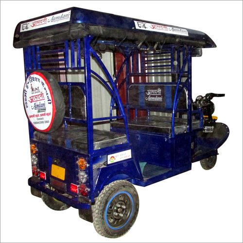 Electronic Rickshaw Displacement: 435 Cc