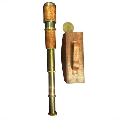 Brass Telescope Brown wooden Case