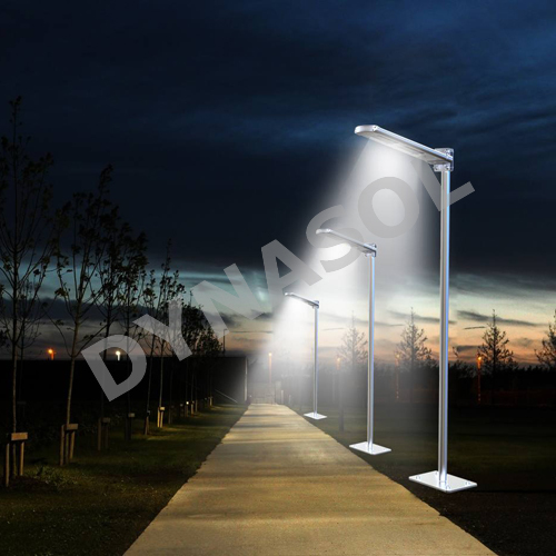 2000 Lumens Fully Automatic Remote Controlled All-In-One LED Solar Street Light