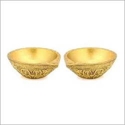Brass Pooja Diya By Wisdom Handicraft
