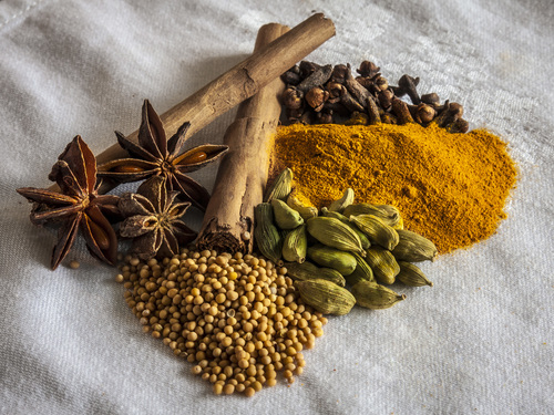 Turmeric Powder - Raw, Pure Organic Spice | Rich in Curcumin, Superior Flavor Enhancer