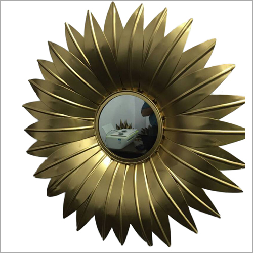 Interior Brass Decorative Items By KALKA HANDICRAFTS