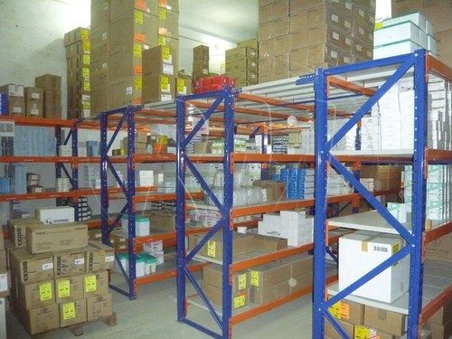 Heavy Duty Pallet Rack Capacity: 10000 Kg/Hr