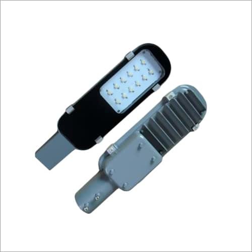 9W Solar LED Street Light - Aluminum, 9 Watt, Rectangle Shape, 1-2 kg, Working Temperature -20 to 60 Â°C | High Lumen Output, Energy Saving Design