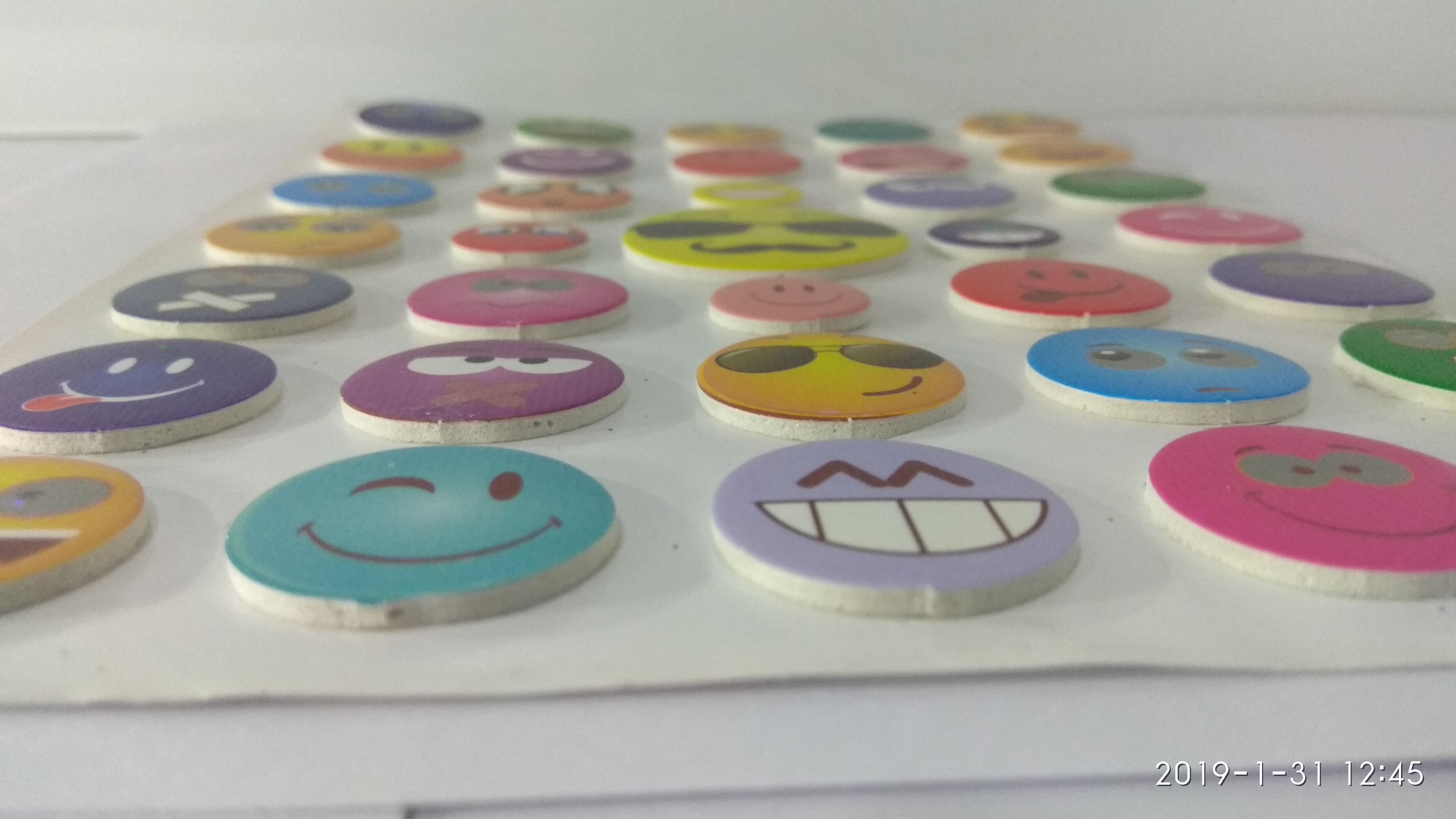 Craft Villa Glare Smiley Print Sticker