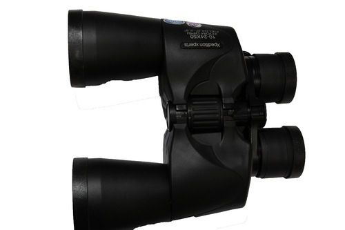 BINOCULAR