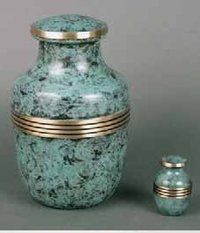 Arcadia Cremation Urn