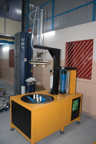 Reel Stretch Wrapping Machine