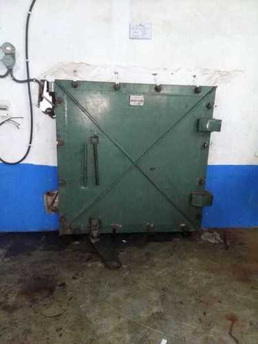 Manual Vaccum Tray Dryer Machine