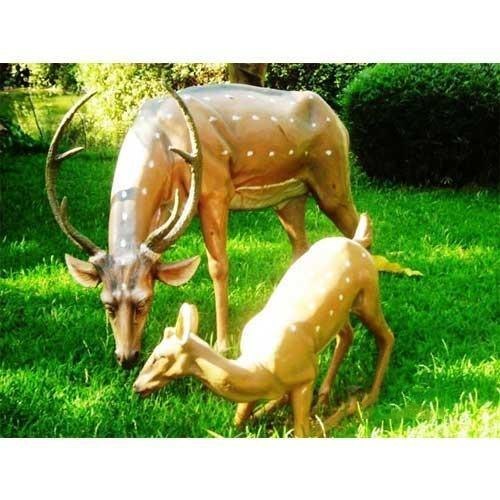 As Per Customer Choice Deer Set Fiber Statue For Theme Park