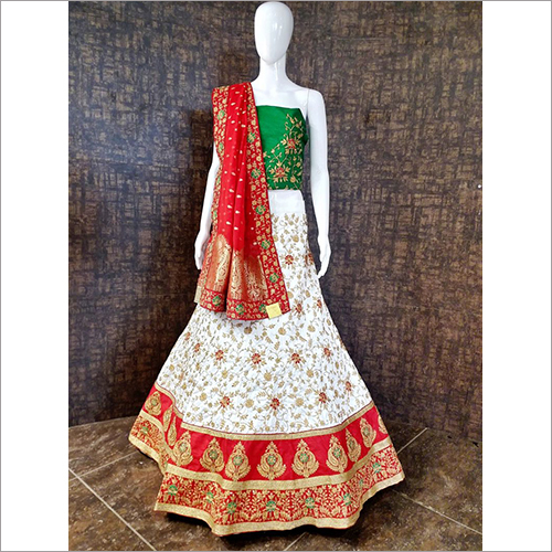 Ladies Heavy Embroidered Unstitched Ghagra Choli Material