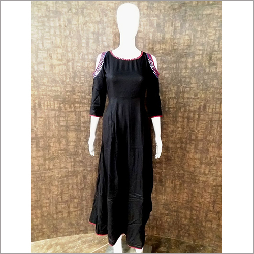 Ladies Off Shoulder Kurti