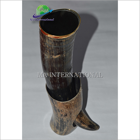 BUFFALO DRINKING HORN WITH HORN STAND