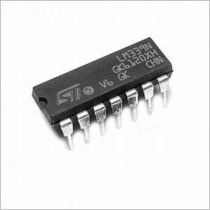 Silver And Black 14 Pin Microcontroller Ic