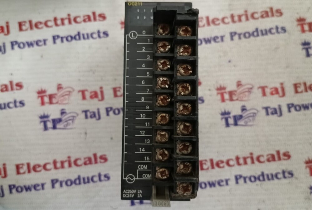 OMRON CJ1W-OC211 PLC