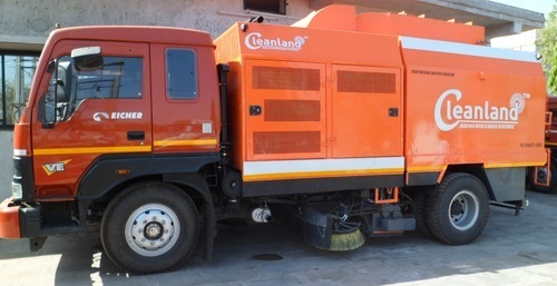 Automated Truck Mounted Sweeping Machine