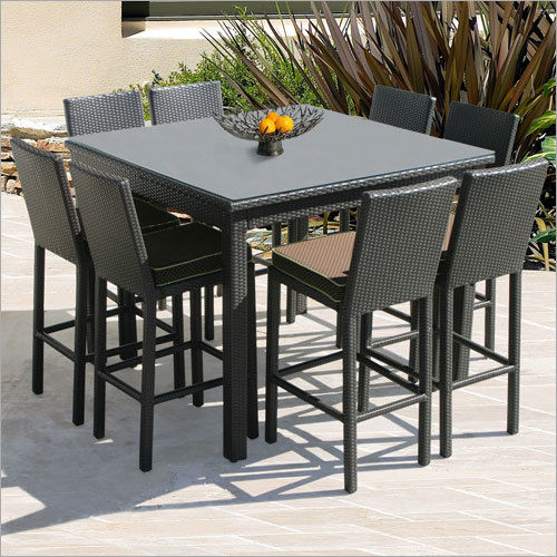 Outdoor Designer Dinnig Table Set