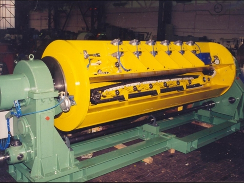 Caterpillar Belt for Rotating Machine By S. PATEL INDUSTRIAL PRODUCTS