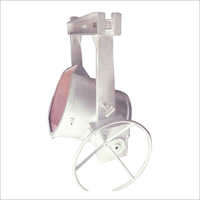 Geared Lip Pour Ladle Capacity: 1 Ton/day
