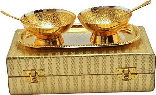Home Decor Brass Gold & Silver Plated Fancy Gifts