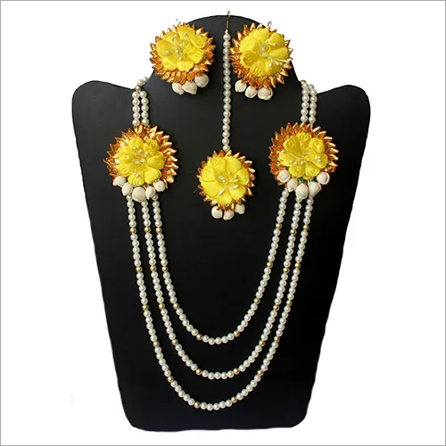 Artificial Flower Handcrafted Necklace Set