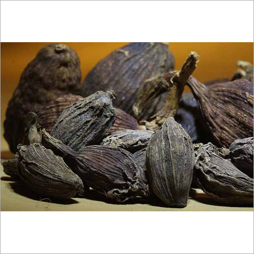Black Cardamom Grade: 98%