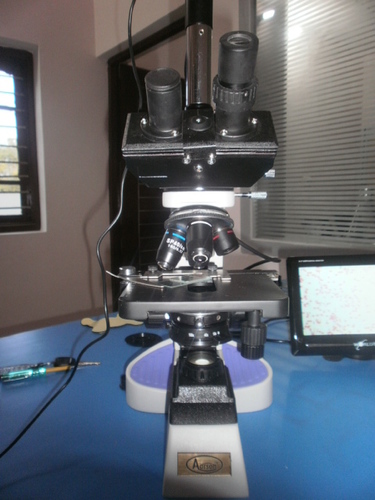 Microscope Atico collège x600 pour étudiants - KLARRION